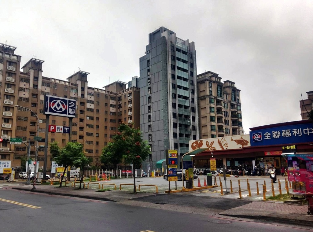 近一年泰山30坪以下的小宅產品漲幅高達10%，圖為泰山十八甲重劃區。(圖/中信房屋泰山十八甲加盟店提供)