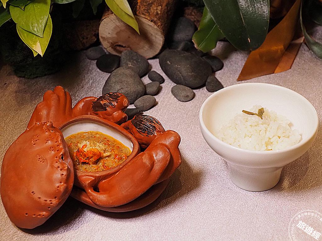 禿黃油撈飯。（洪書瑱攝）