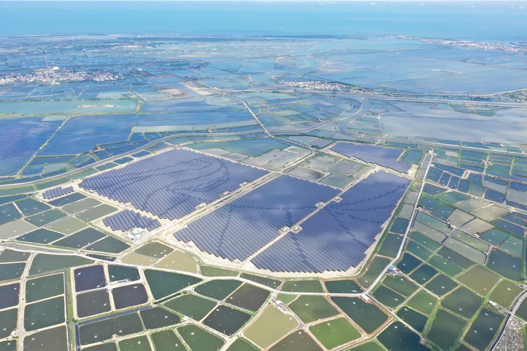 光電加嚴環評今通過    七大公會怒批「政治凌駕一切」