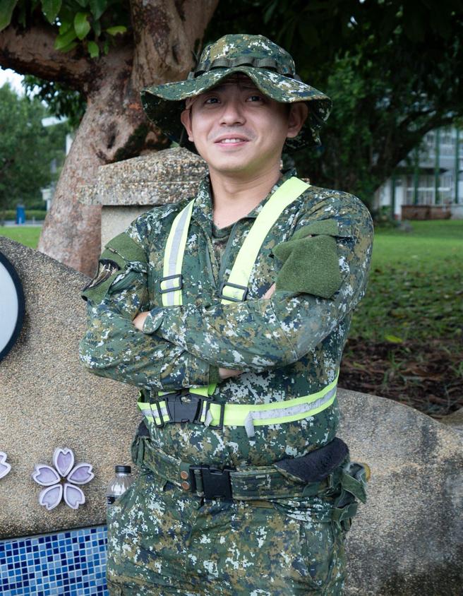 花防部混砲營砲1連連長呂上尉。（記者張雅淳攝）
