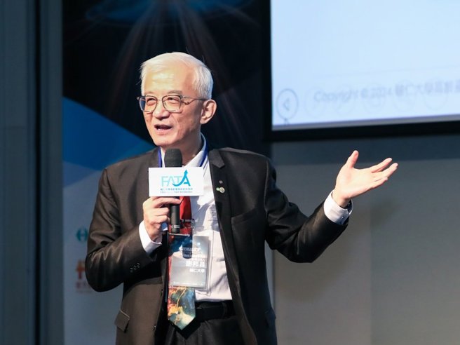 輔大加速器計畫主持人謝邦昌教授表示，輔大加速器串連輔仁大學、輔大醫院、14家天主教聯合醫院、天主教健康照護聯盟，已形成龐大的臨床場域資源生態圈。(輔仁大學提供)