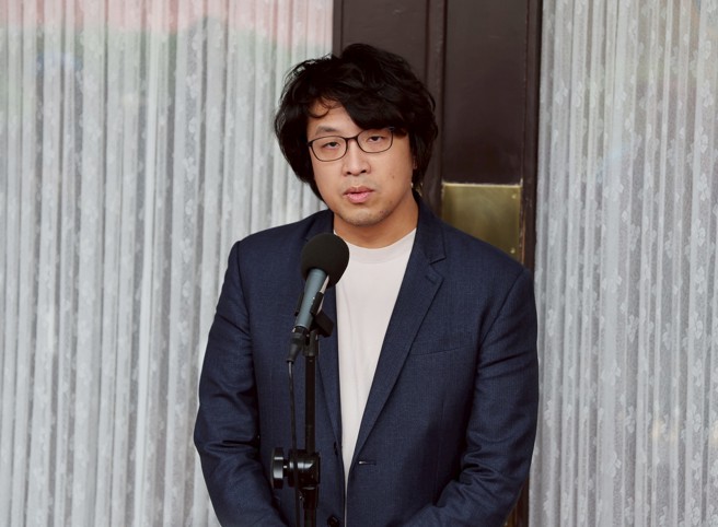 民進黨立委沈伯洋14日出現在立法院。（姚志平攝）