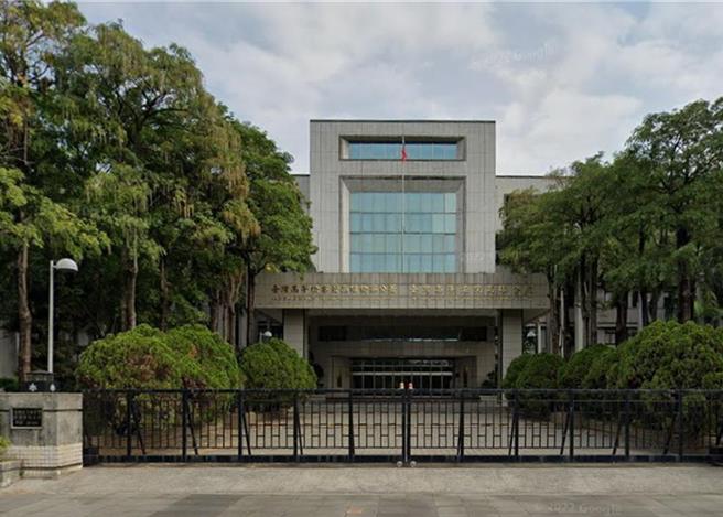 二审高雄高分院认定，建商未依法解除预约情况下，径自将房地出售予第三人并完成移转，已违反预约义务，判赔2822万元。（资料照片）