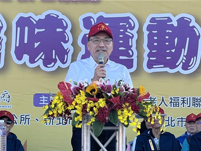 新北市長侯友宜表示，選票在人民手裡，由人民決定。（王揚傑攝）