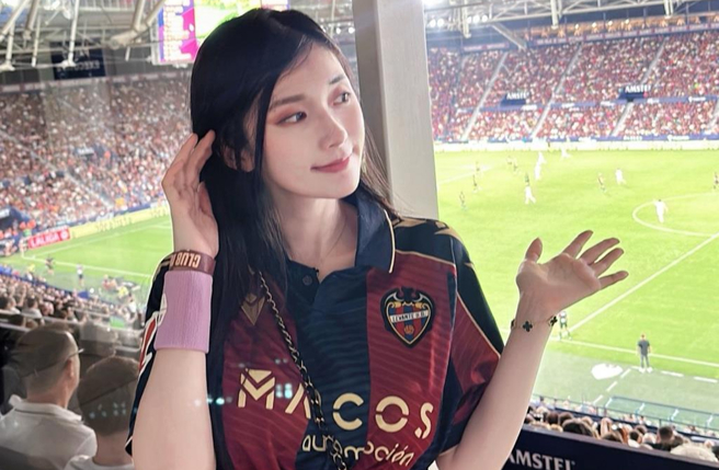 謝薇安擁466萬粉絲，和謝侑芯生前十分要好。（謝薇安提供）