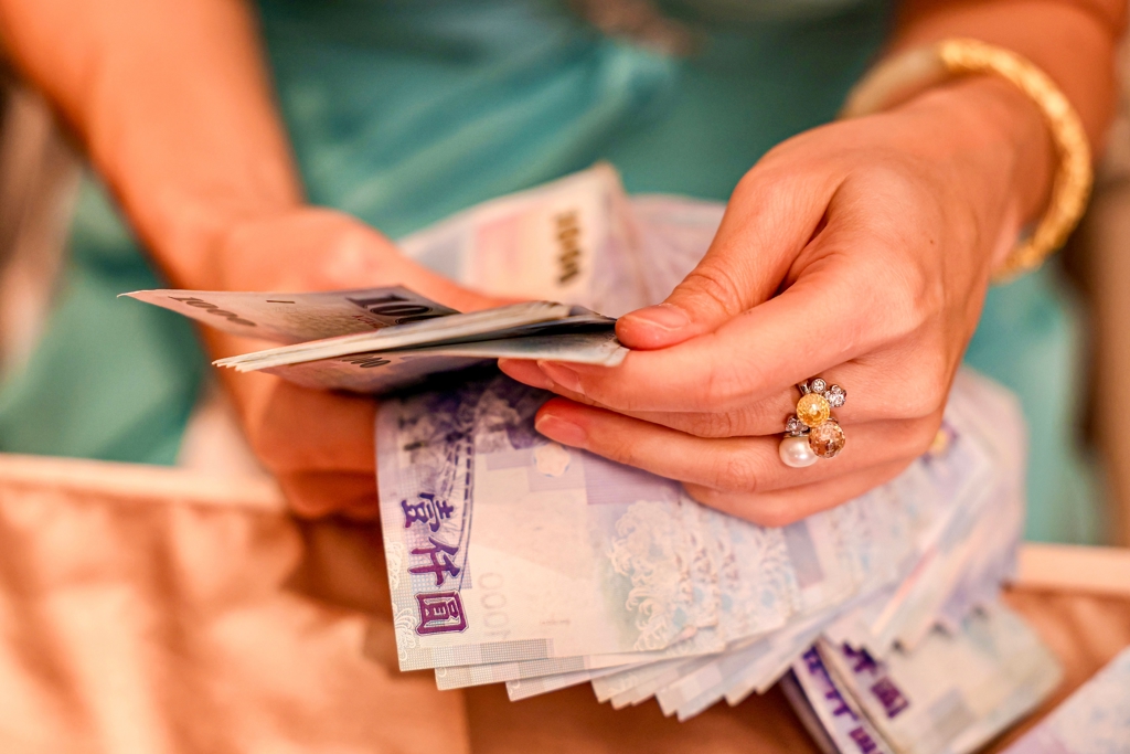 有錢人都有1低調特徵 網紅作家驚:多次捐款千萬