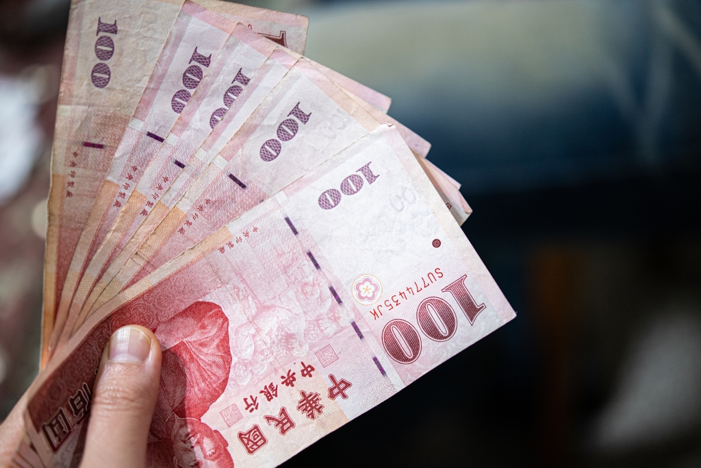 林口地瓜球攤遭偷塞600元!闆娘嚇壞報警:來路不明不敢收