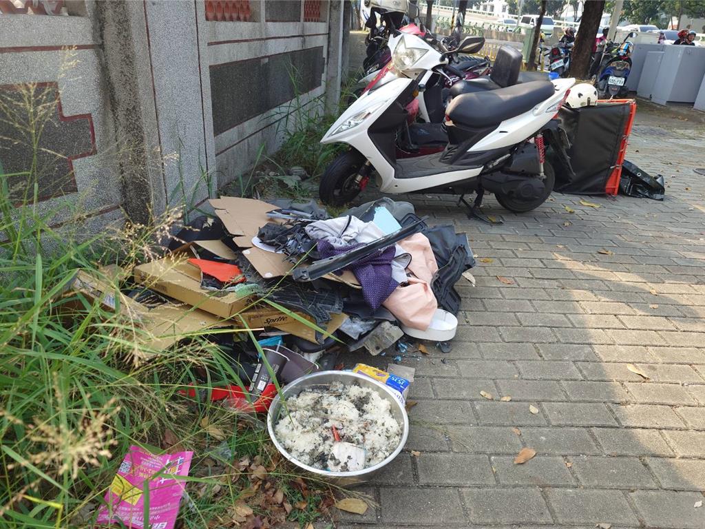 黑歷史曝光!7旬翁衝待轉區1死8傷 6年前也曾害命