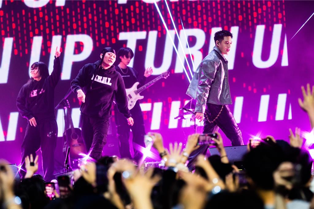 周湯豪福州巡演炸翻 吐露心聲:因為你們才能走下去