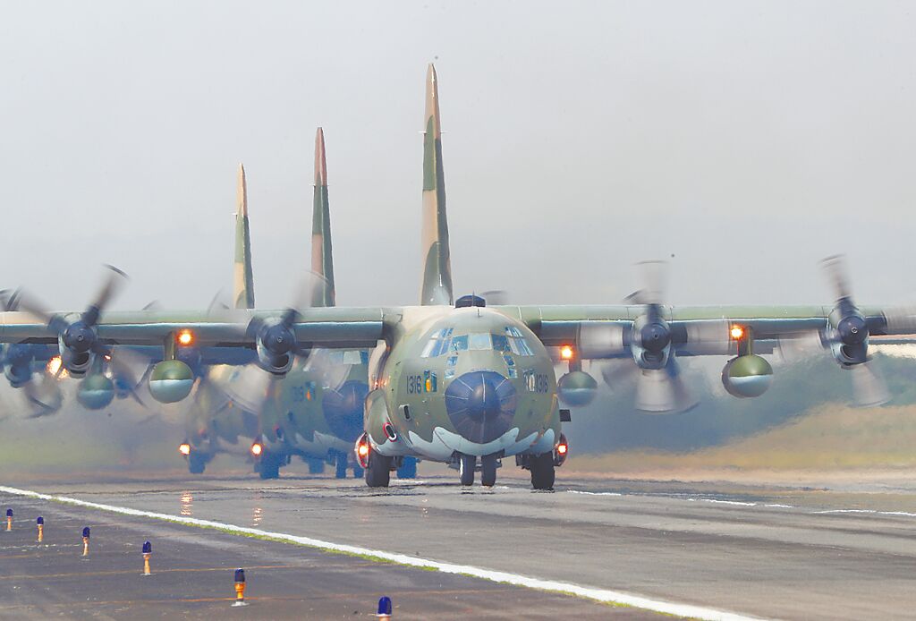 尚青論壇》天價軍購 全民買單(何溢誠)