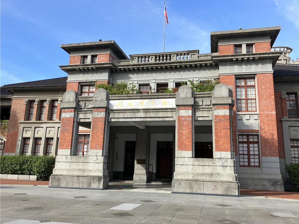 竹市府古蹟辦公空間受限、局處分散 議員籲建一站式大樓