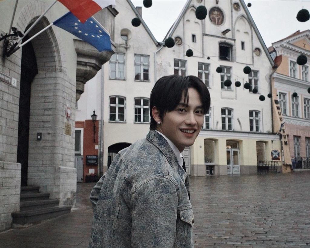 范少勳首次歐洲行不畏寒　自覺進歐風建築聽鐘聲變灰姑娘