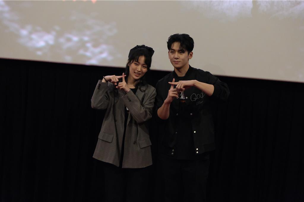 葛宸羽、葛兆恩姊弟首度銀幕同框 又演又唱繼承老爸高凌風天賦