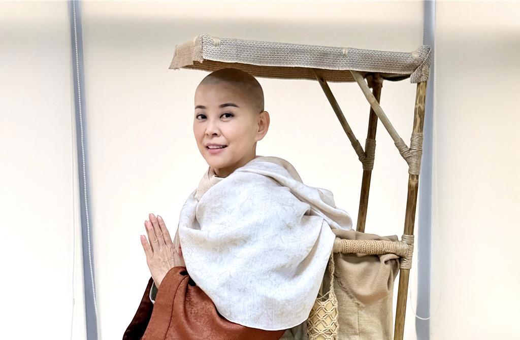 方馨頭皮有皺摺「網疑剃光頭造假」本人親揭真相!