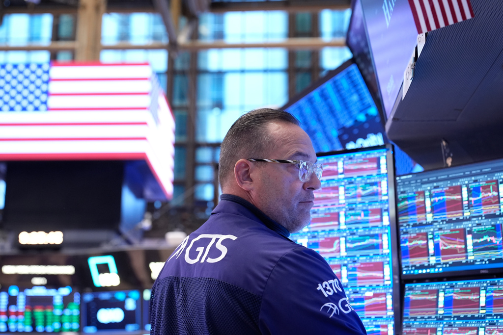 快訊》科技股失速! 道指急崩400點 台積電ADR挫近2%