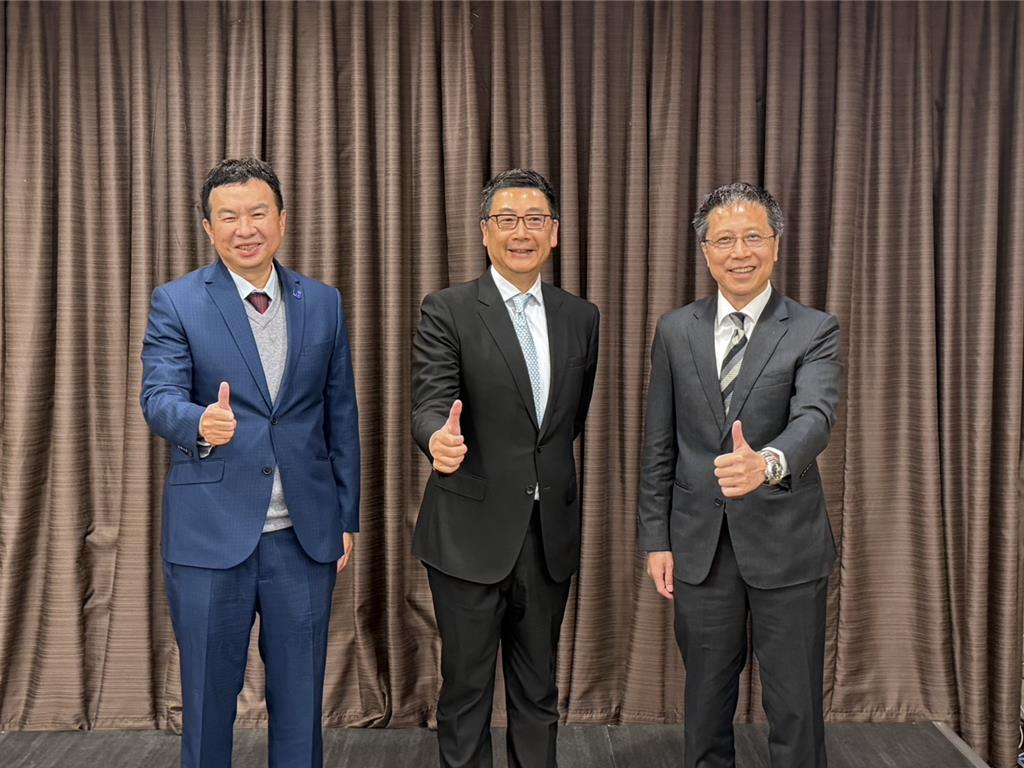 首屆「S廊帶高峰會」出航 看好AI大投資帶動台灣南方崛起