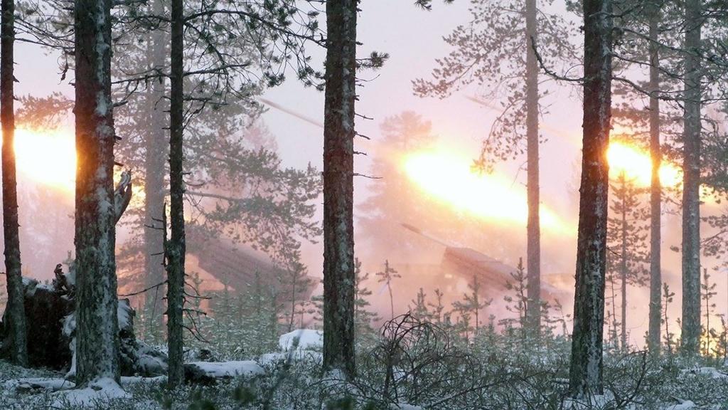 芬蘭大規模砲兵演習 距俄僅百公里