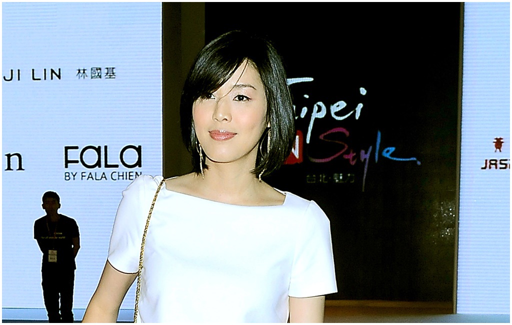 名模孫正華傳離婚「5千億少東」 贍養費金額曝光被指拿得少