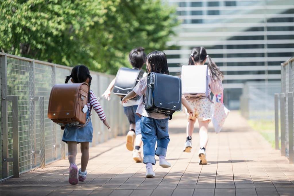 孩子坐不住？陽明交大醫院：雷射針灸助改善ADHD