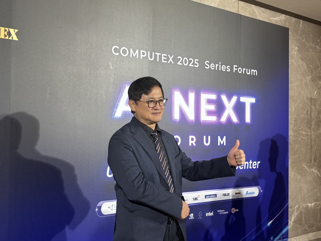 和碩「金孫」永擎上市首日漲逾1成 童子賢:台灣科技業正形成「護國群山」