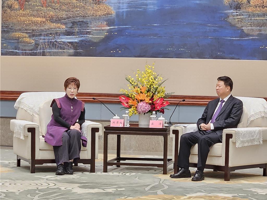 宋濤成都會見洪秀柱：強調統一歷史大勢  洪讚四川抗戰貢獻、盼守護兩岸共同未來