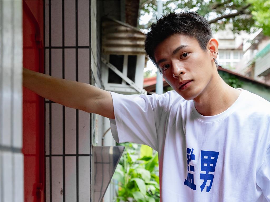 專訪》邱以太接連遇衰事下巴縫20針 懷念學霸外公研究樂透