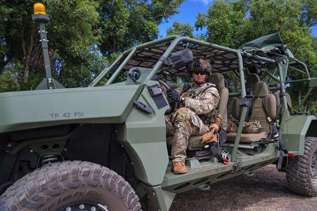 美第25步兵師夏威夷演訓 換裝16套海馬士火箭新編MBCT戰力