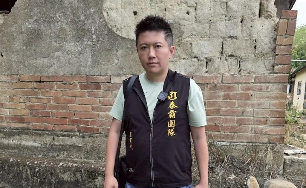 賓賓哥直播挨轟反擊！公布LINE對話 怒揭校方甩鍋