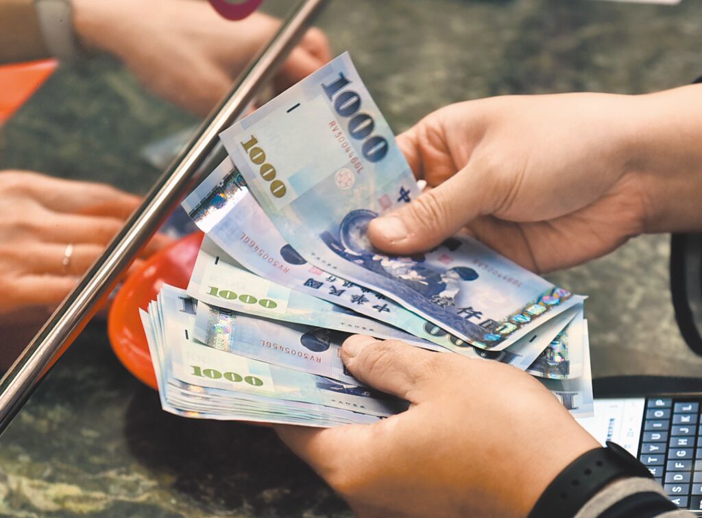 哪裡是台灣儲蓄王？第二名跌破眼鏡 專家：顛覆「南漂存更多」