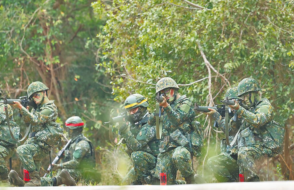 詐病躲兵役!黑心仲介撈千萬 檢方追訴2役男遭法院駁回