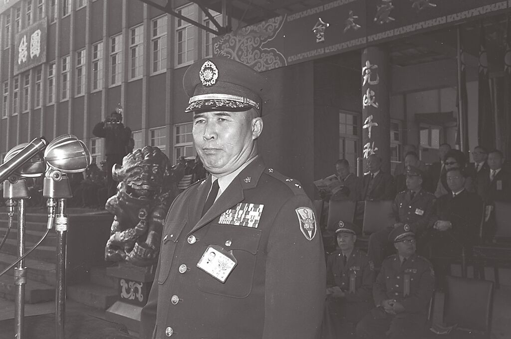 台積電前資深副總羅唯仁是將門之後,父親羅揚鞭(見圖)官拜中將,曾任台灣省警務處長、憲兵司令部司令。(本報資料照片)