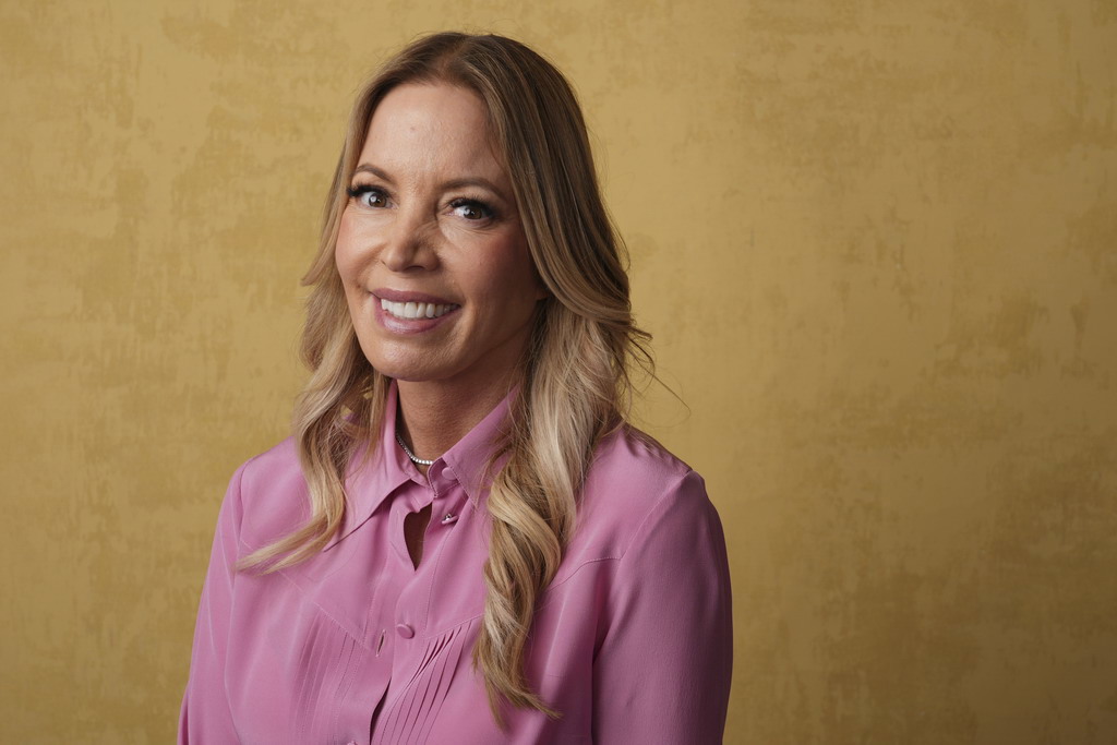 NBA》親兄弟也不放過?珍妮巴斯開除兩個弟弟鞏固湖人地位