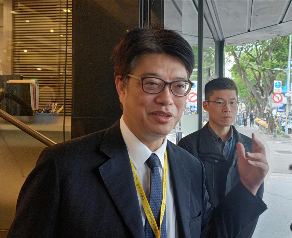 邱垂正：兩岸關係翻過好幾頁  一國兩區易滑向一國兩制