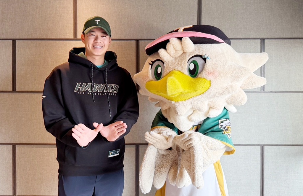 中職》黃子鵬5年6600萬加盟台鋼雄鷹 感性曝「回家」宣言