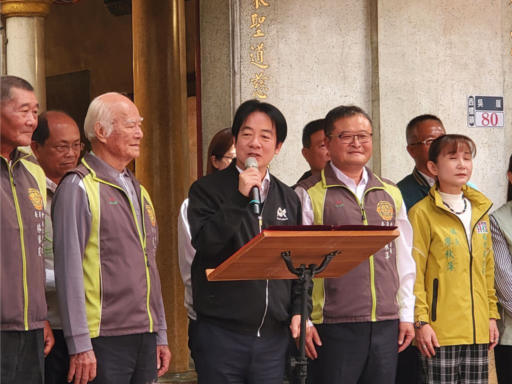 賴清德贈匾談經濟：平均所得贏日、韓  就業機會25年來最好