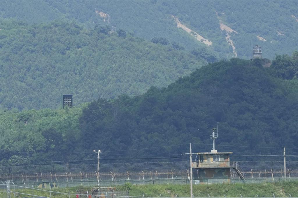 北韓軍方短暫跨越停戰線 南韓邊防部隊鳴槍驅離