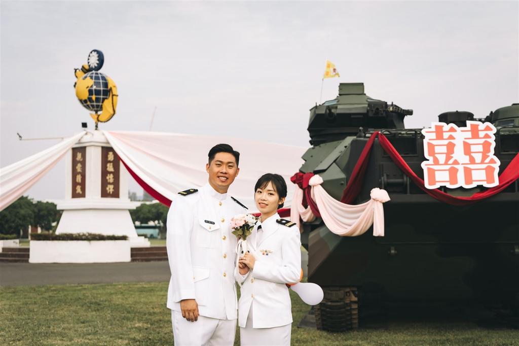 【海軍聯合婚禮】軍旅相知相惜 執子之手度一生