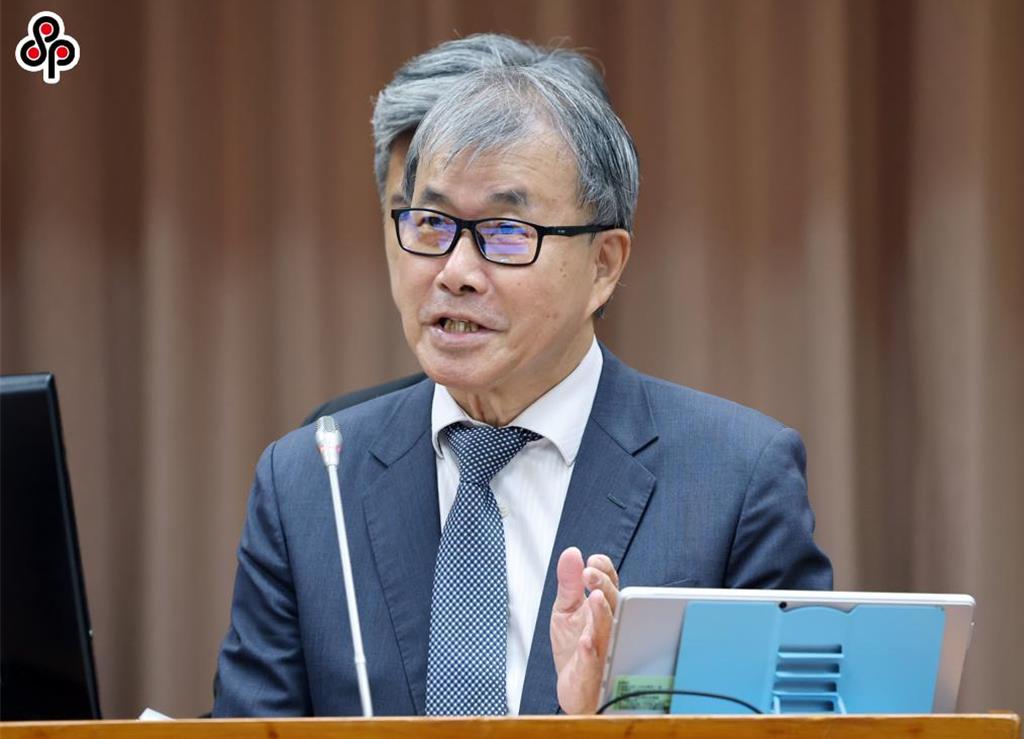 校事會議濫訴將終結？鄭英耀：修法過濾機制 匿名投訴不受理