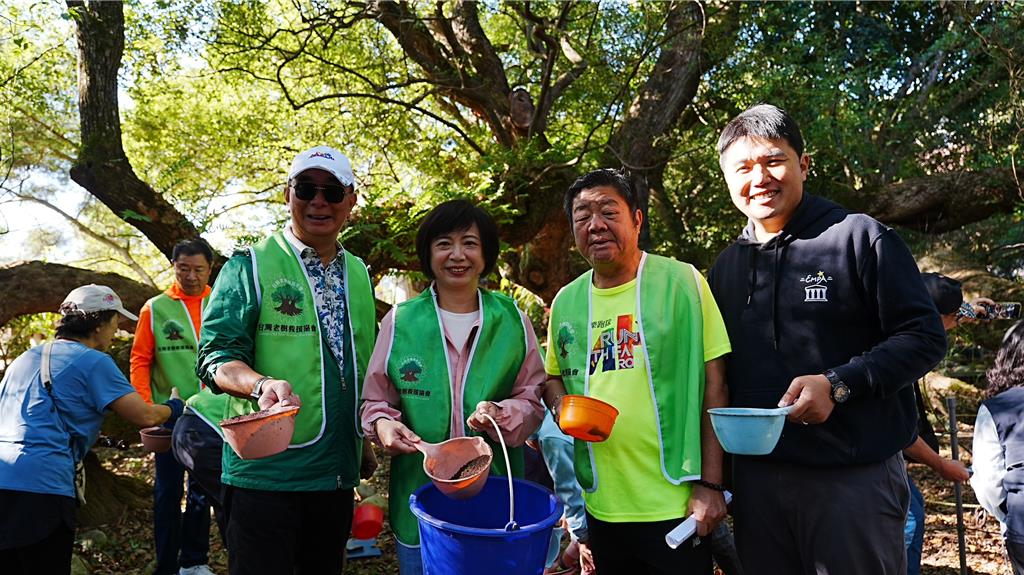 為神木而跑！台中石岡「禮肥公益路跑」登場