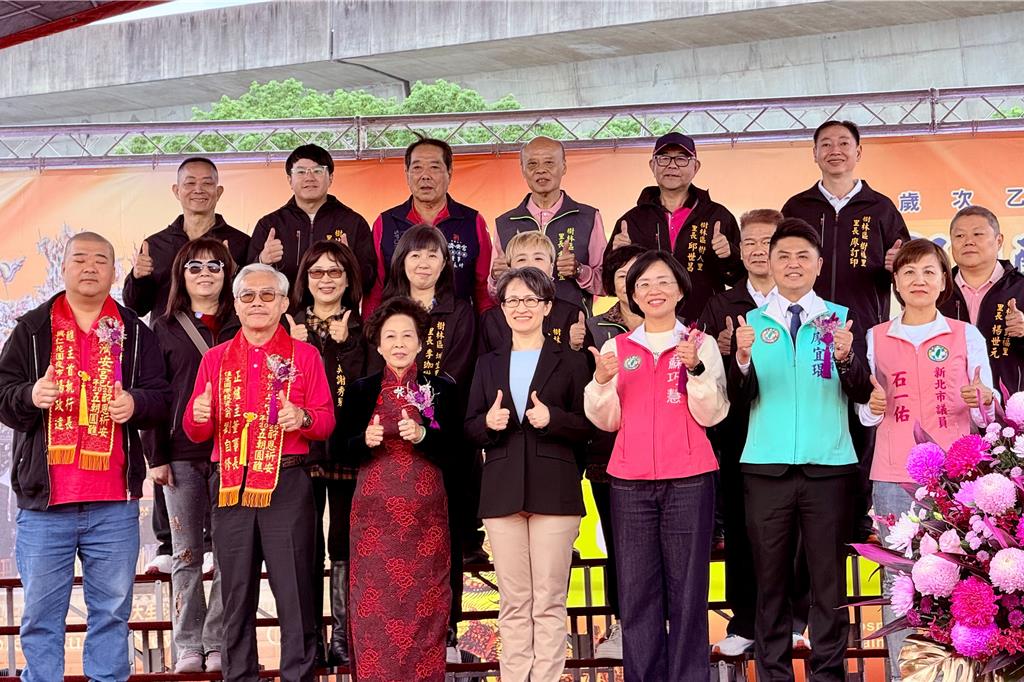 蕭美琴同框新北議員 挺綠新北市長參選人