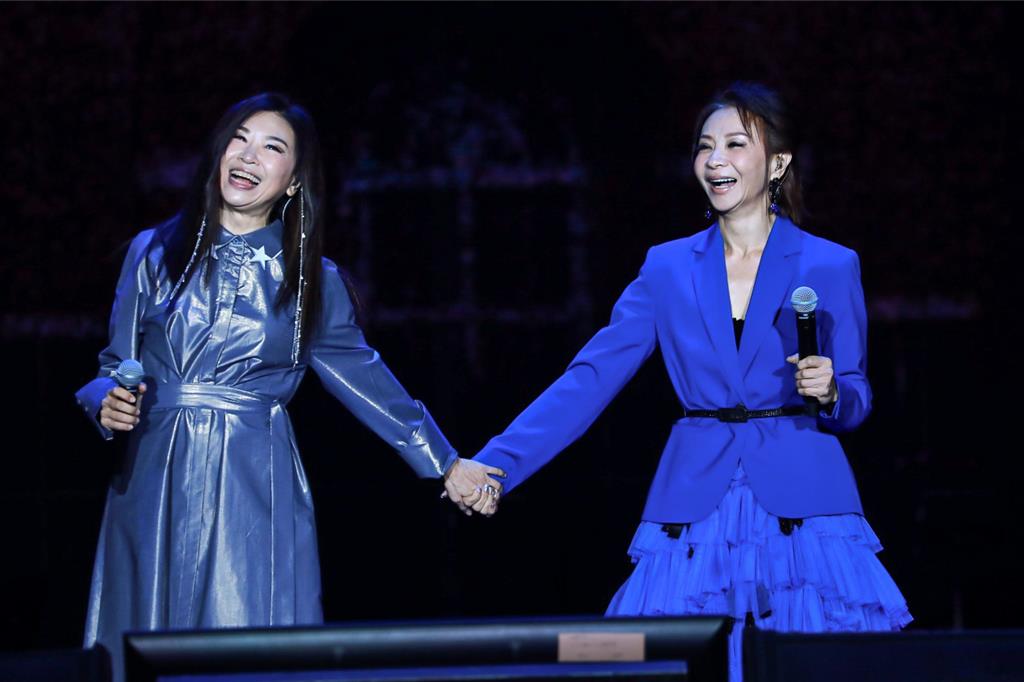 范怡文首唱進大巨蛋嗨喊「很爽」曝老友馬毓芬私下互動