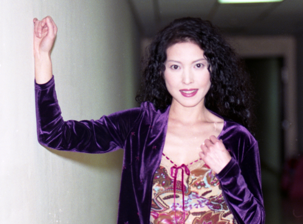 李婉華左眼失明半年　驚吐「黑色橢圓形蓋住視線」近況曝