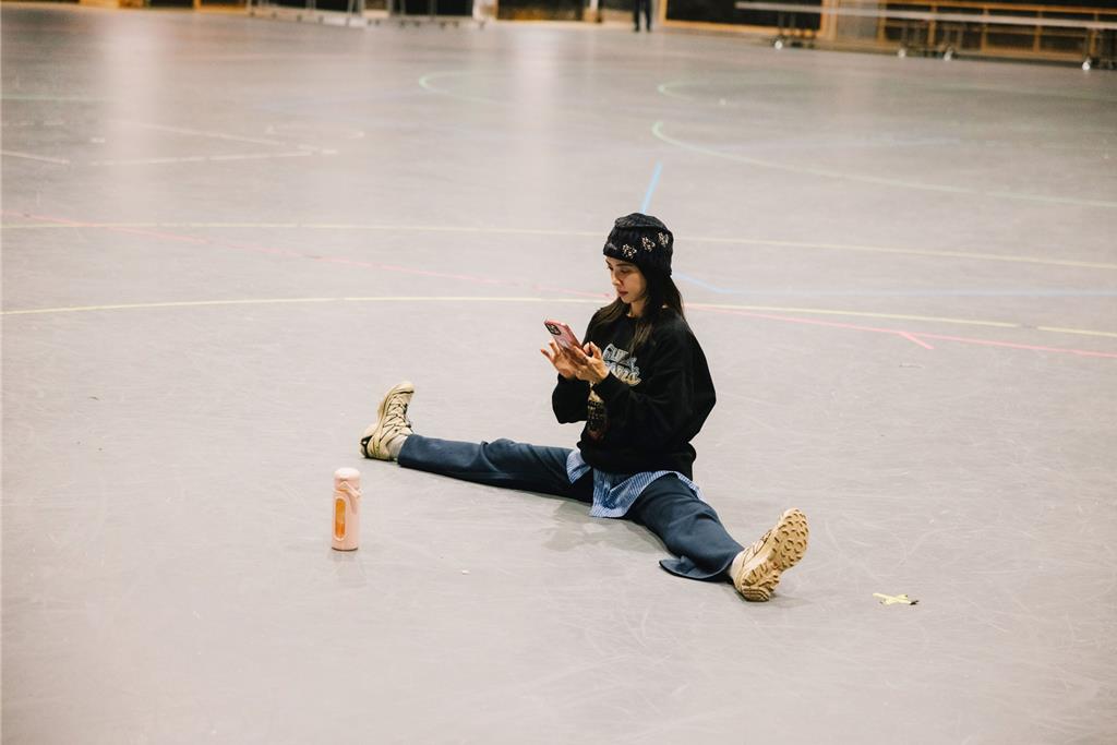 蔡依林演唱會售票破紀錄 一字馬、跪地狂練「骨盆底肌」