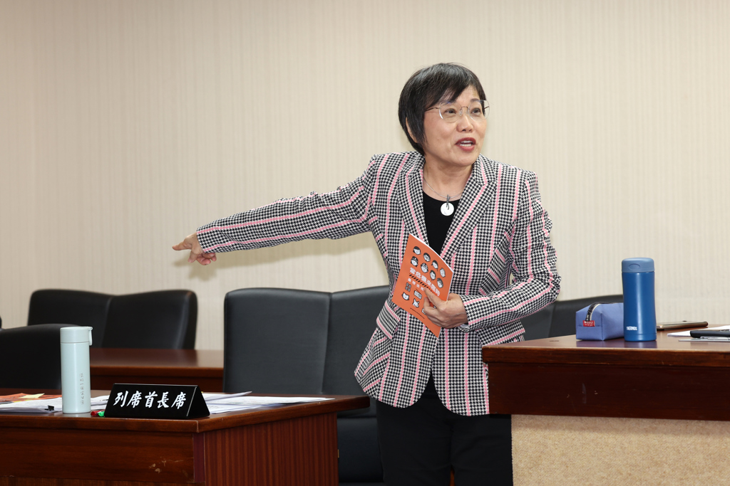 劉世芳稱對岸是外國籍  白委批「失職」：連法律都搞不清楚