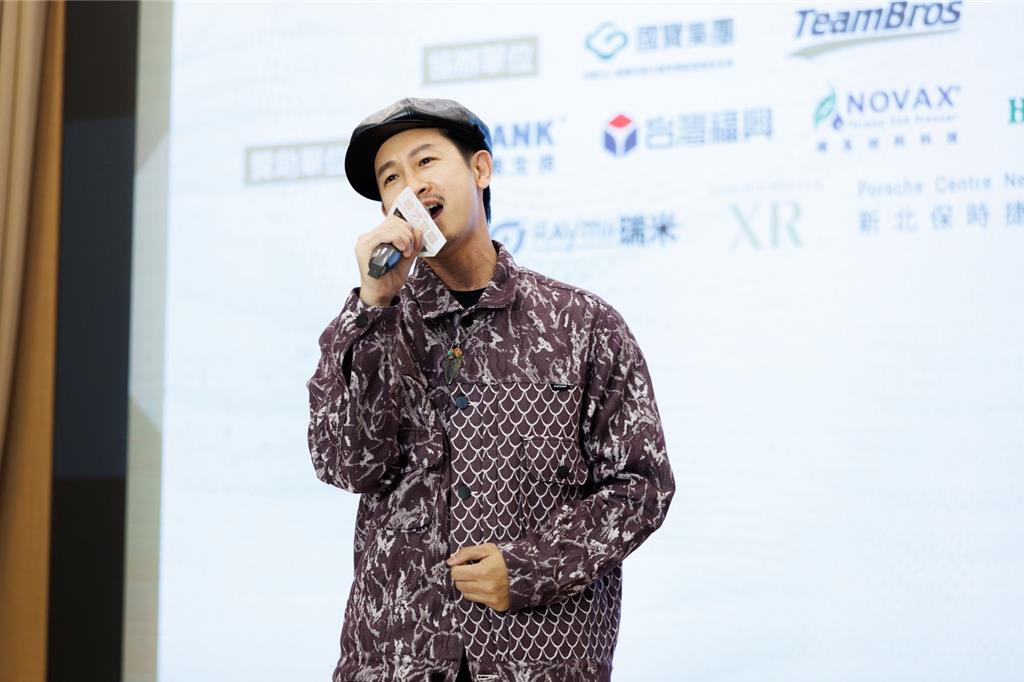 4歲萌兒也是「浪花兄弟」粉!Darren親曝回歸計劃