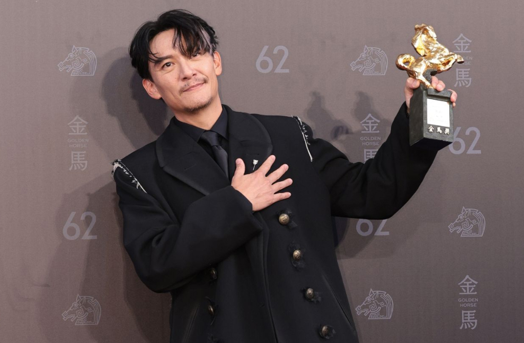 金馬62》收視率慘創「10年來最低」！張震奪影帝瞬間成冠軍