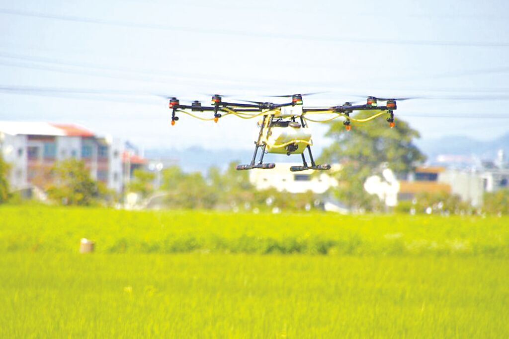 無人機假徵才亂象！女子揭公司職訓「上課賺補助」 內行曝：行之有年