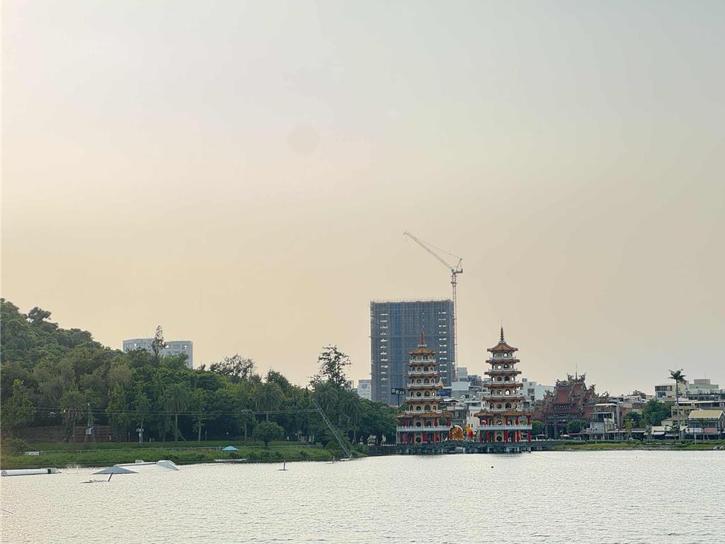 蓮池潭不限高遭疑有礙觀光、國安 都市計畫變更案遭退回再議