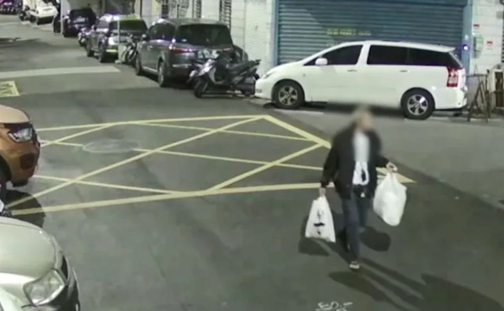 噁！新莊男自助洗衣店突「掏槍狂打」 路人嚇壞發上網