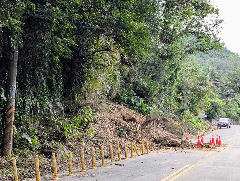 暖暖邊坡坍塌 封路施工明年1月有條件開放通車